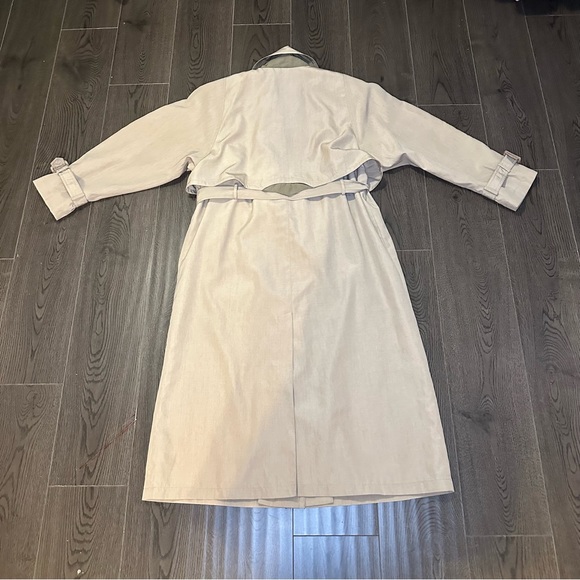Utex Design Long Trench Coat Lightweight Lined Belt Tan Padded Shoulders Sz 16 - Picture 2 of 16